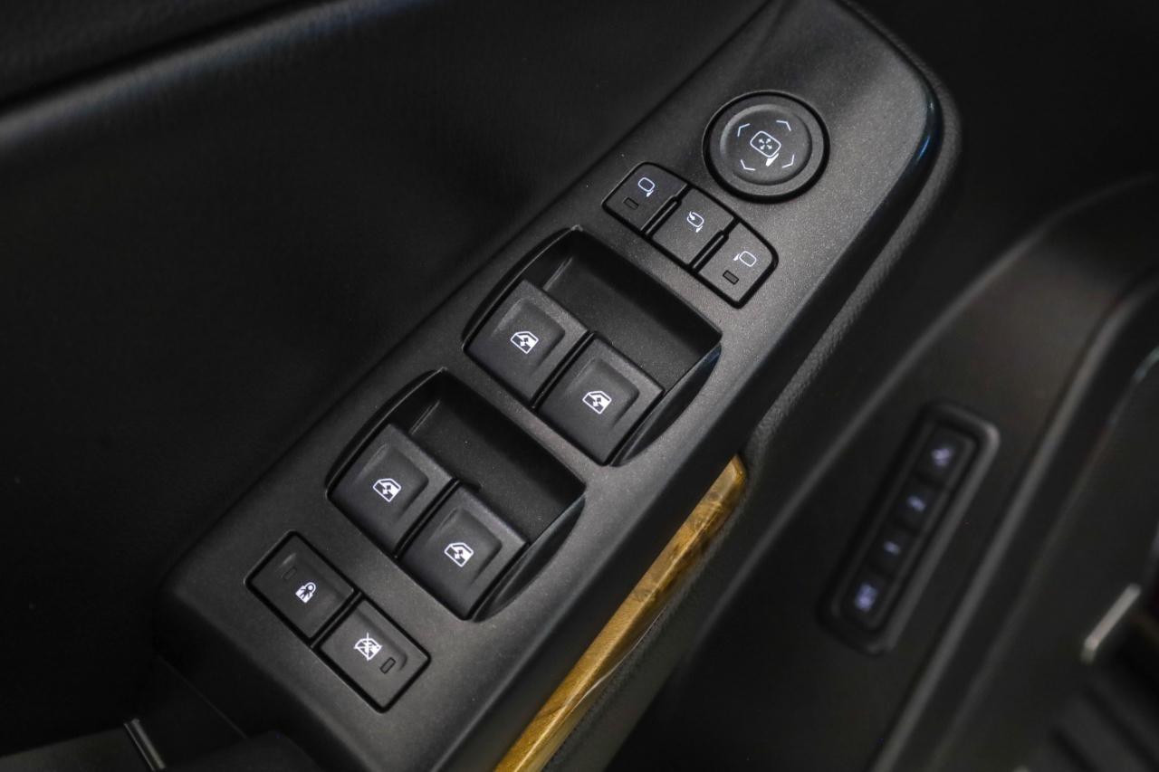 GMC Yukon 4WD 4dr Denali 2017
