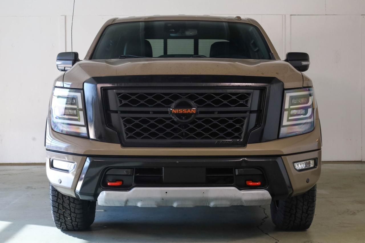 Nissan Titan 4x4 Crew Cab PRO-4X 2020
