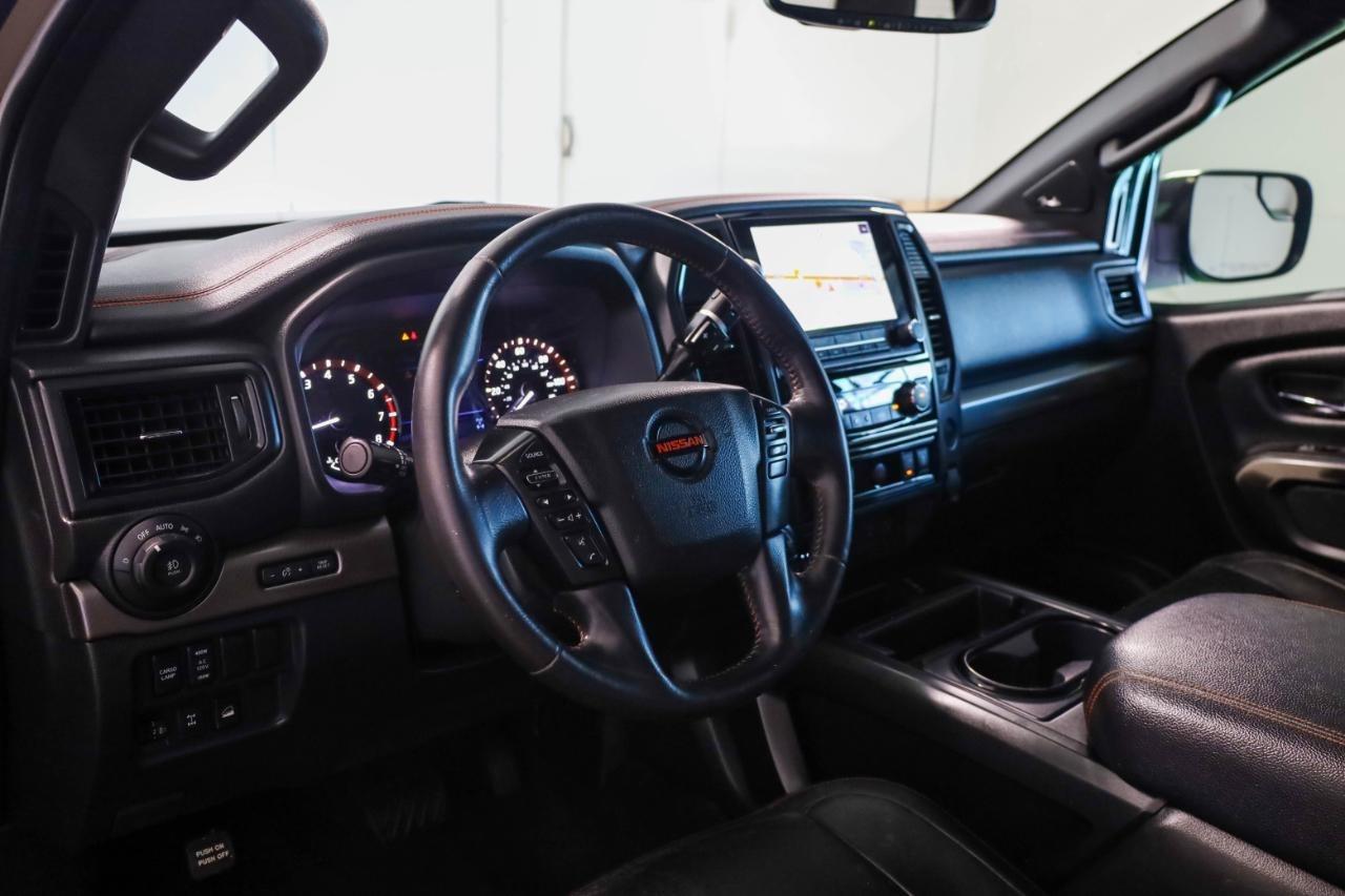 Nissan Titan 4x4 Crew Cab PRO-4X 2020