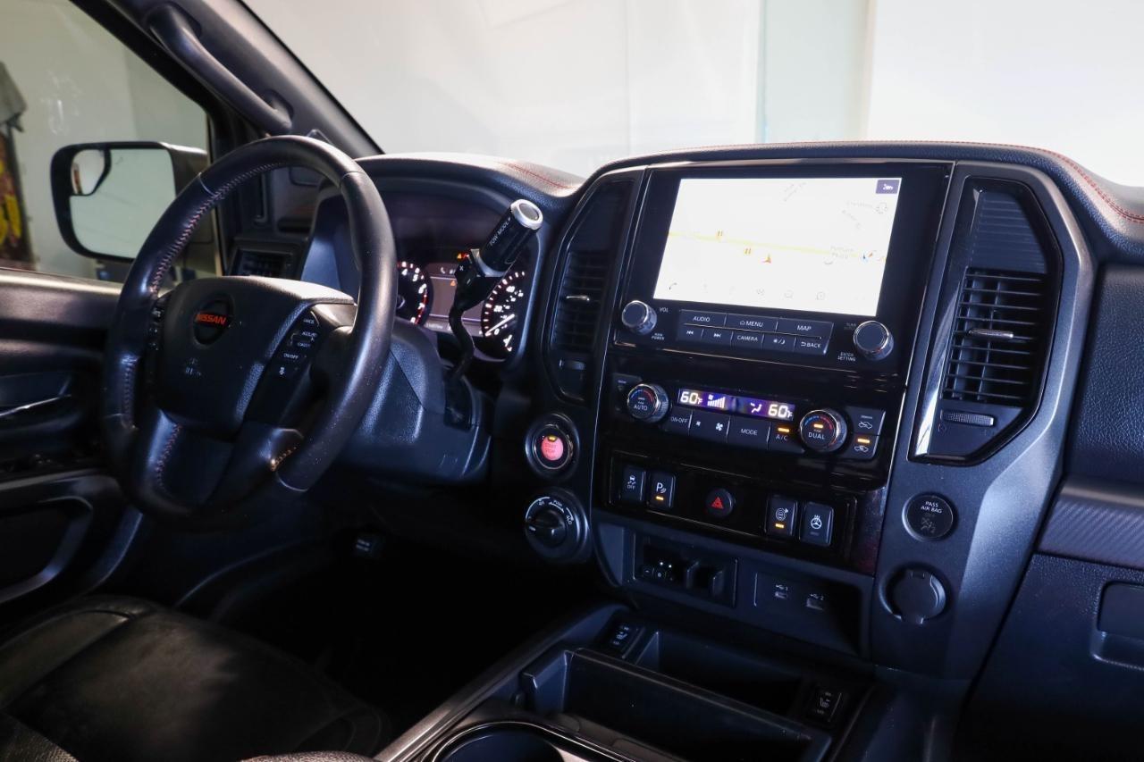 Nissan Titan 4x4 Crew Cab PRO-4X 2020