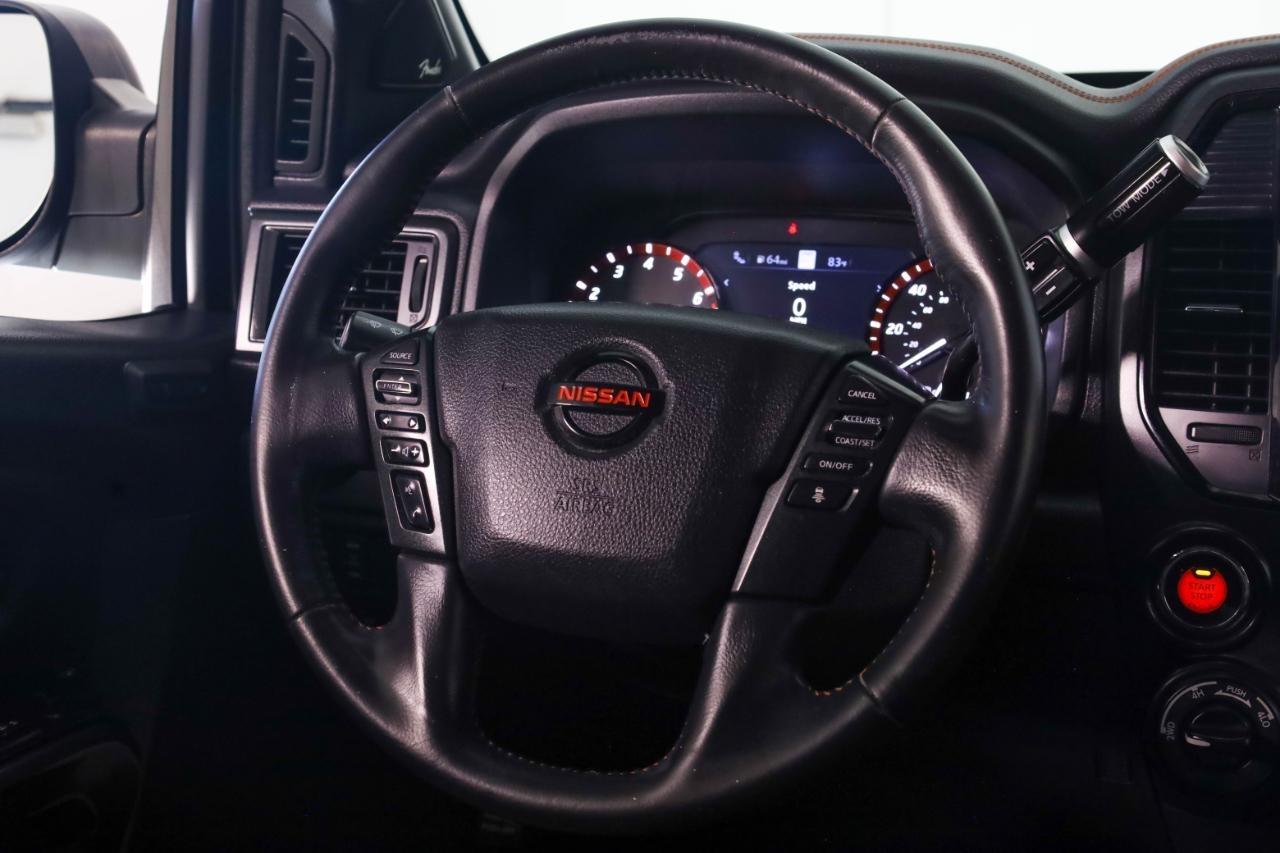 Nissan Titan 4x4 Crew Cab PRO-4X 2020
