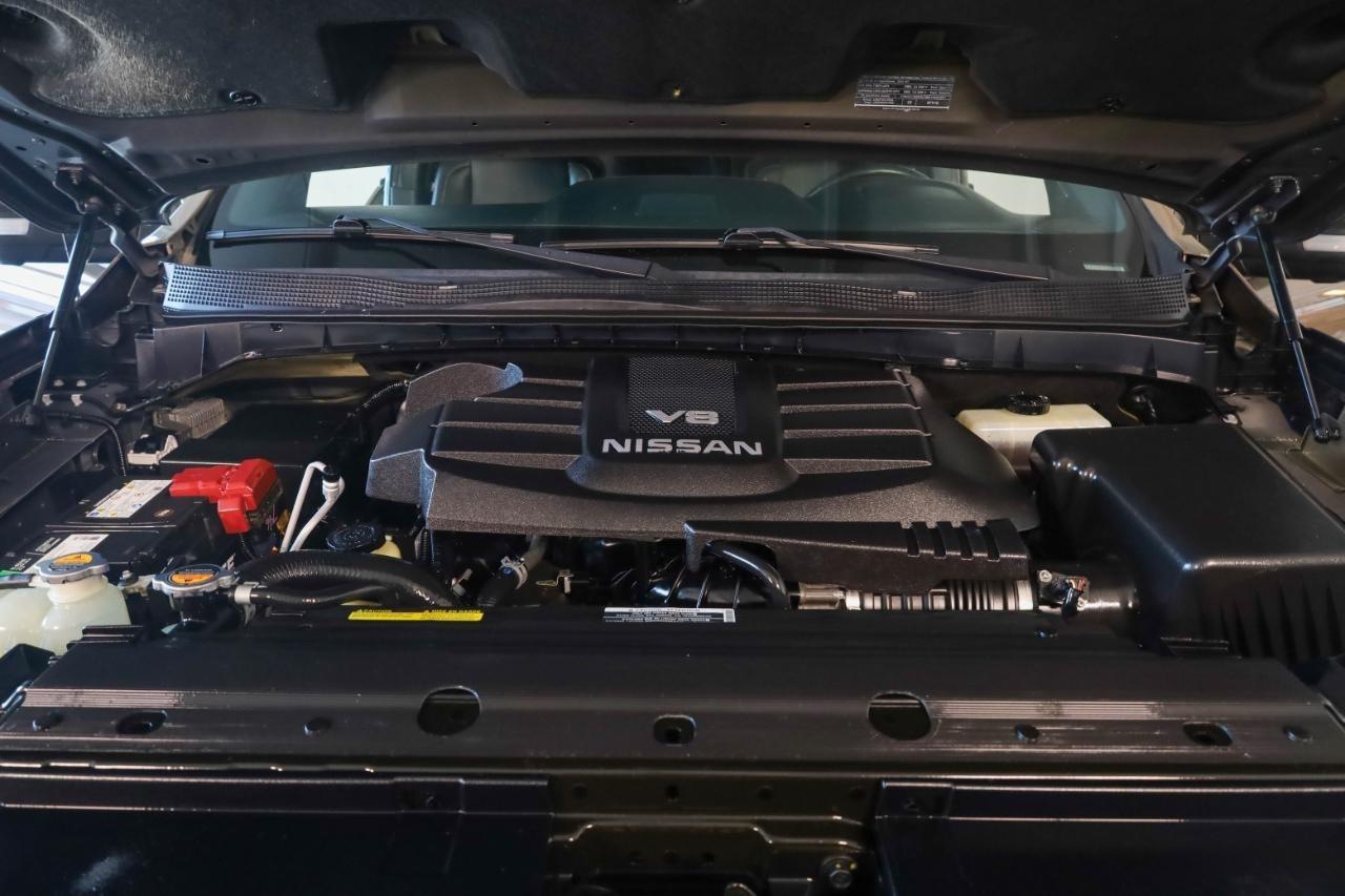 Nissan Titan 4x4 Crew Cab PRO-4X 2020