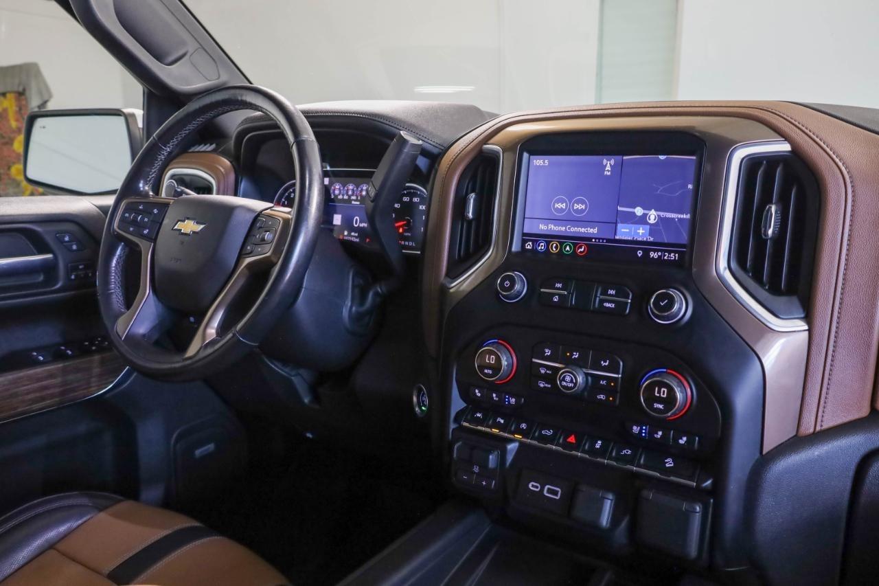 Chevrolet Silverado 1500 4WD Crew Cab 147" High Country 2019