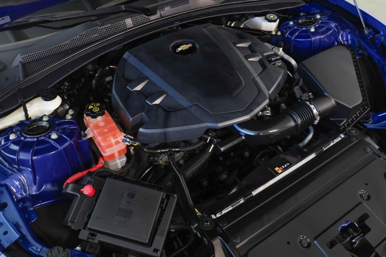 Chevrolet Camaro 2dr Cpe 2LT 2023