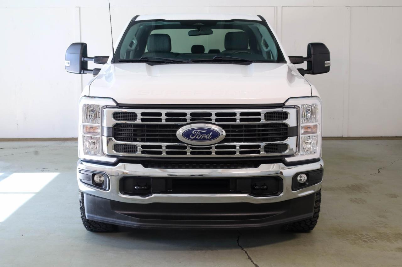 Ford Super Duty F-250 SRW King Ranch 4WD Crew Cab 8' Box 2024