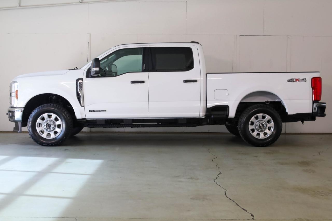 Ford Super Duty F-250 SRW King Ranch 4WD Crew Cab 8' Box 2024