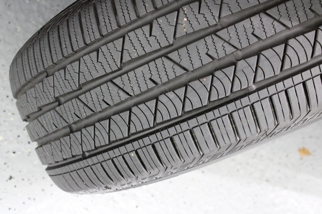 Porsche Cayenne AWD 4dr Tiptronic 2012