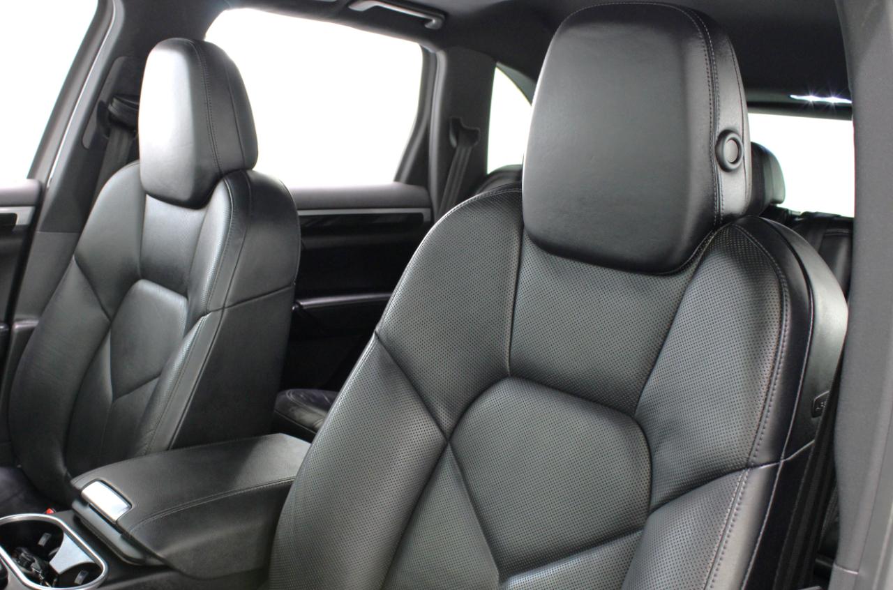 Porsche Cayenne AWD 4dr 2016