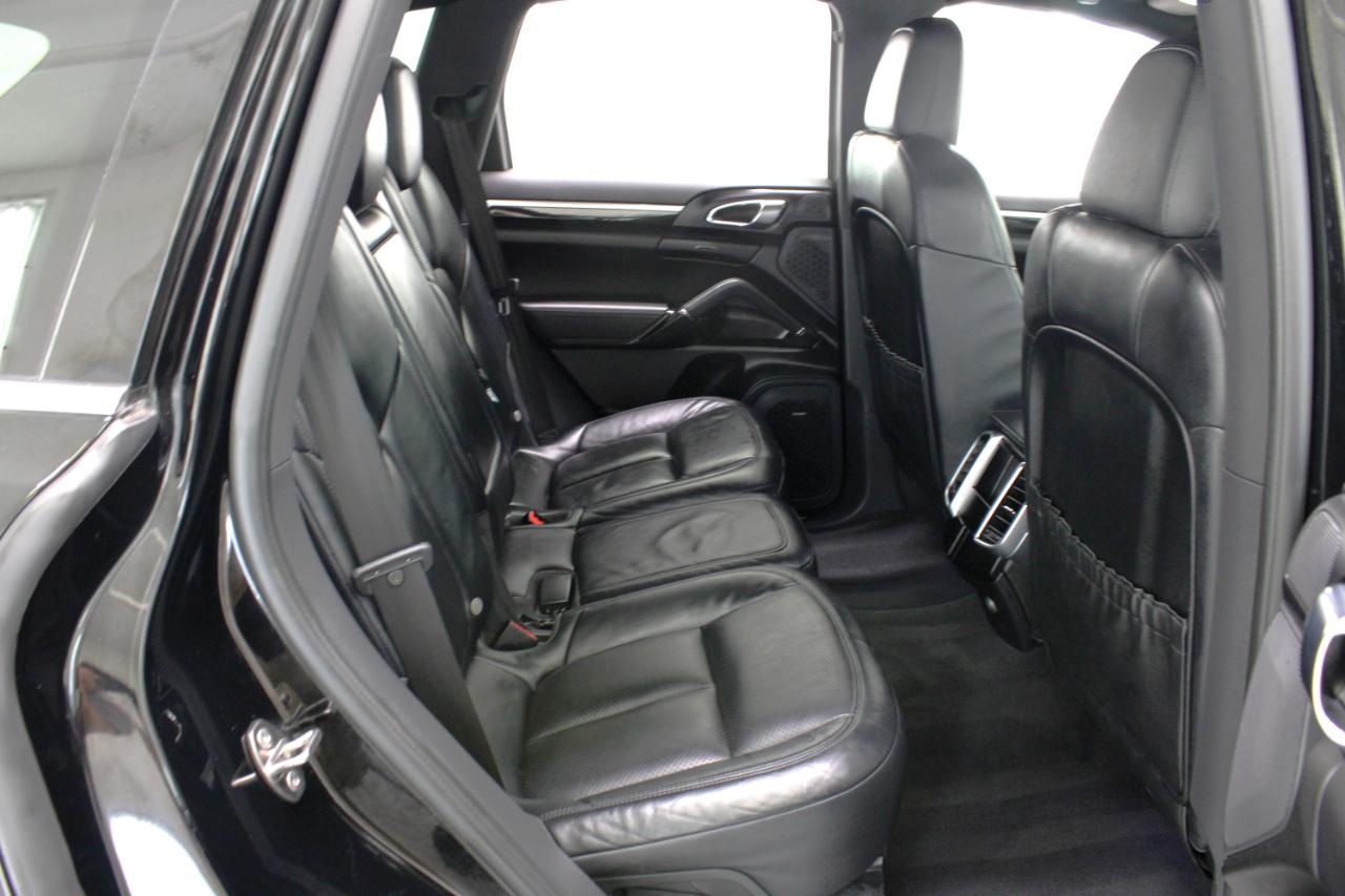 Porsche Cayenne AWD 4dr 2016