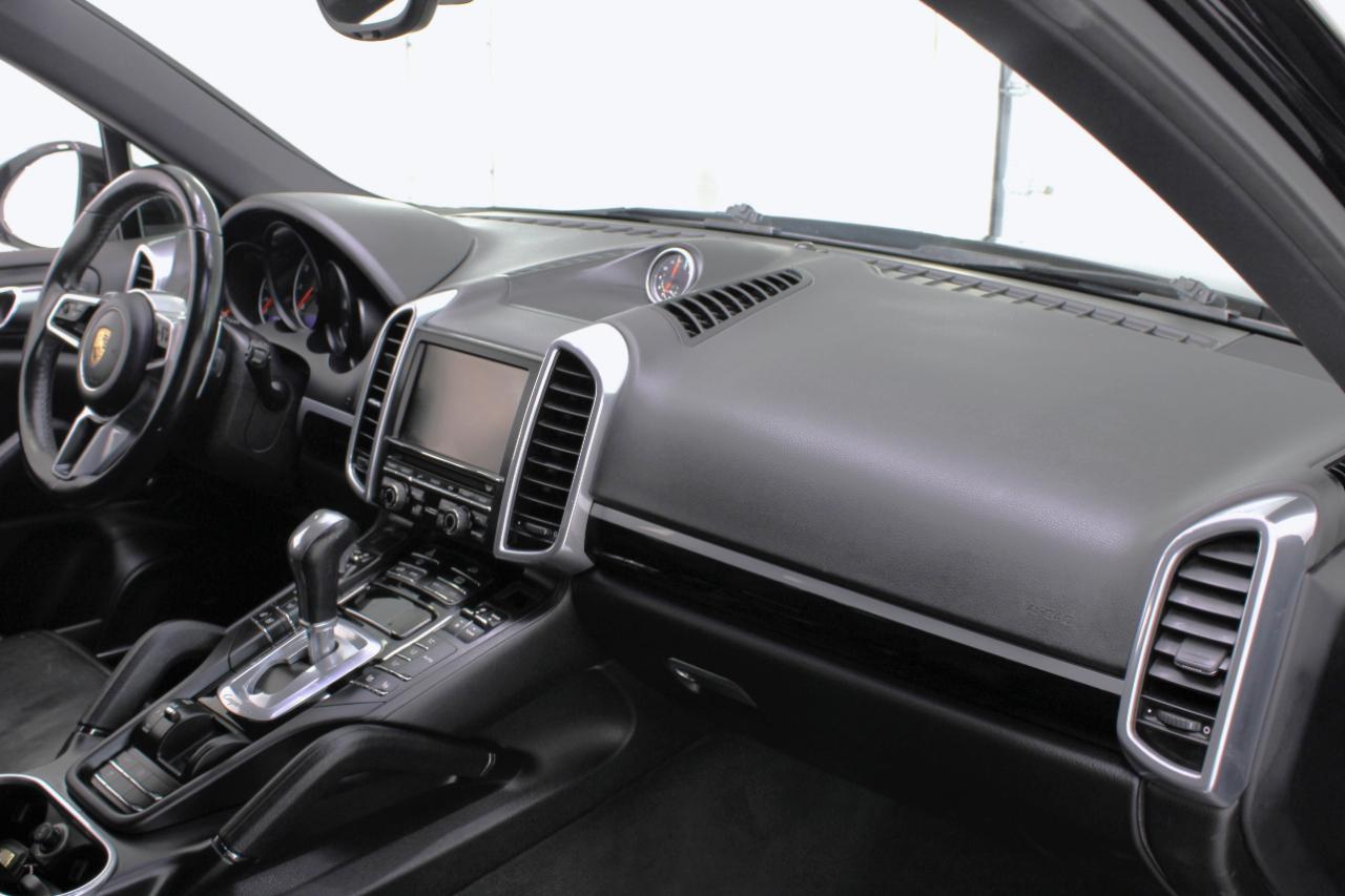 Porsche Cayenne AWD 4dr 2016