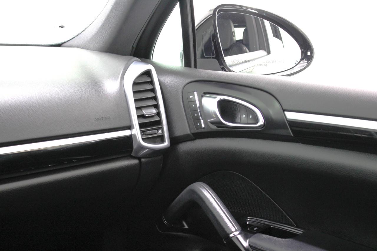 Porsche Cayenne AWD 4dr 2016