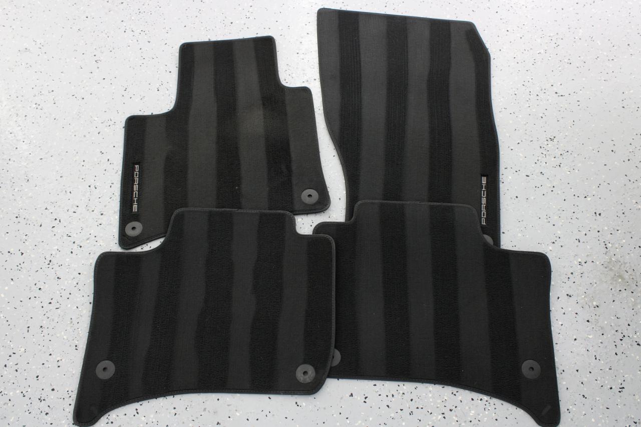 Porsche Cayenne AWD 4dr 2016