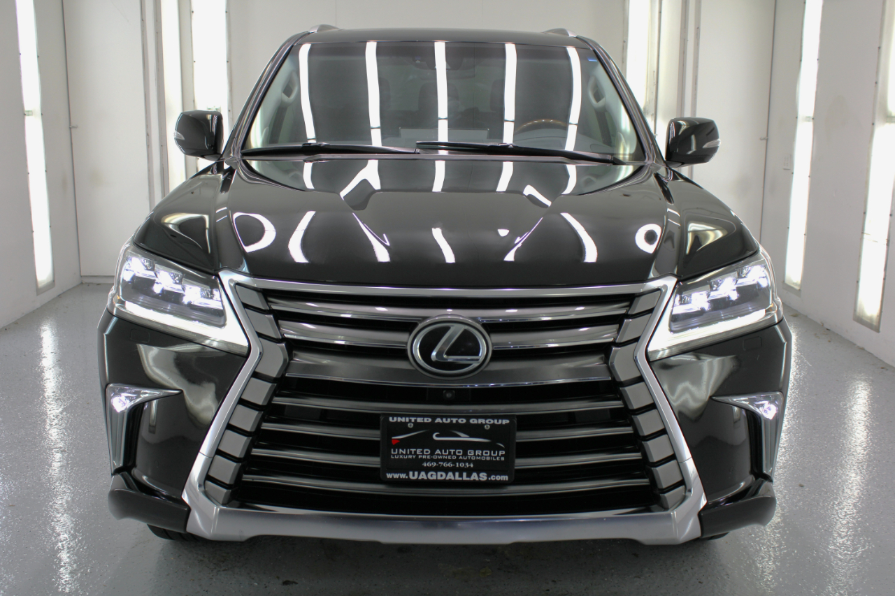 Lexus LX 570 4D SUV AWD w/3-Row 2017
