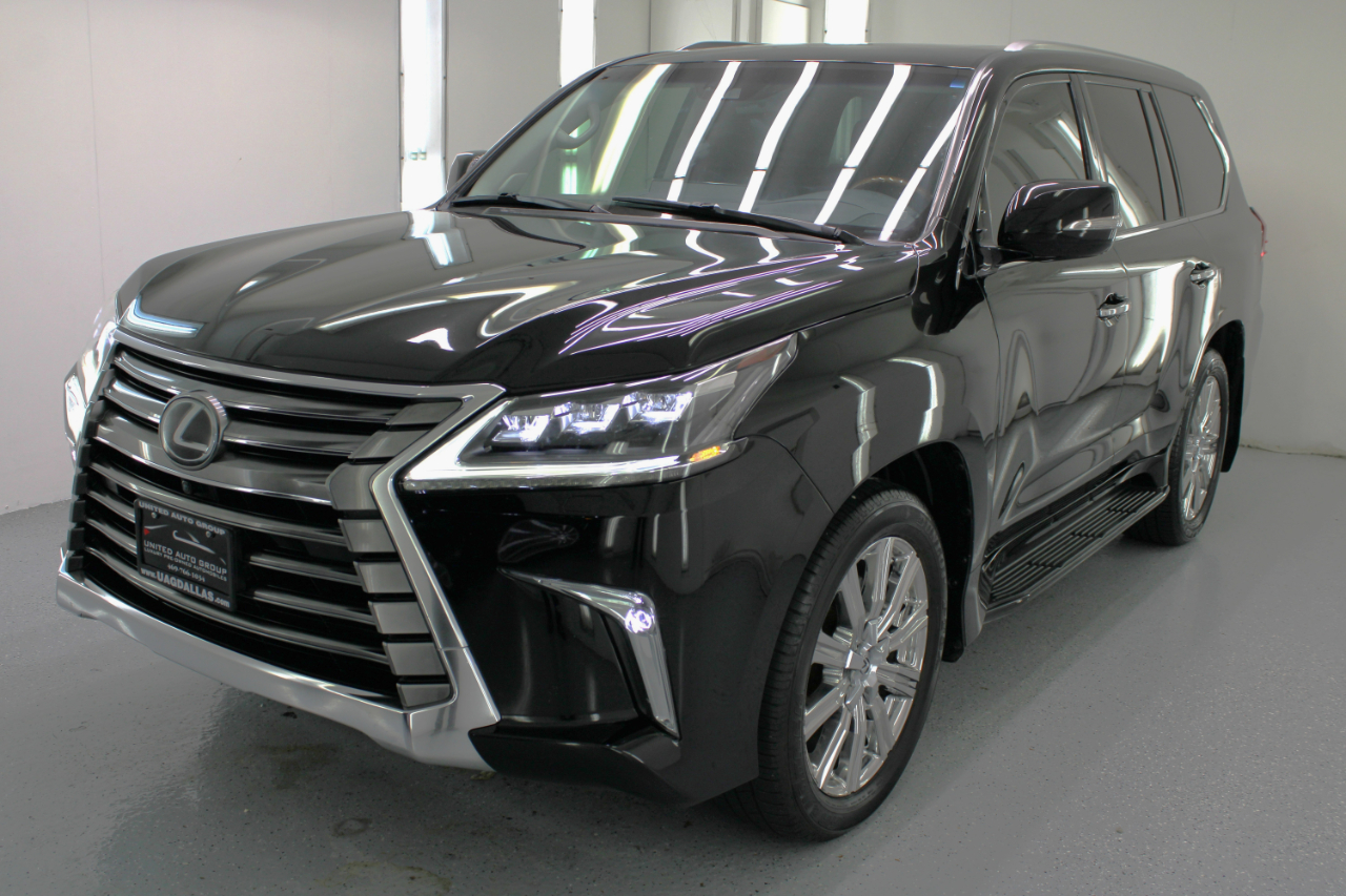 Lexus LX 570 4D SUV AWD w/3-Row 2017