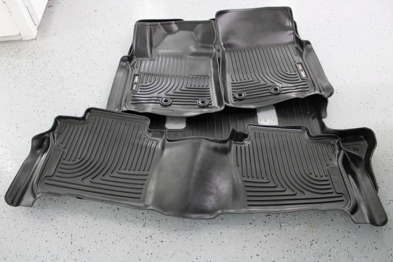 Lexus LX 570 4D SUV AWD w/3-Row 2017