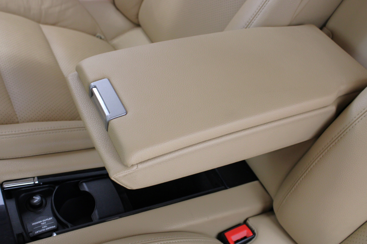 Porsche Panamera 4dr HB 2016