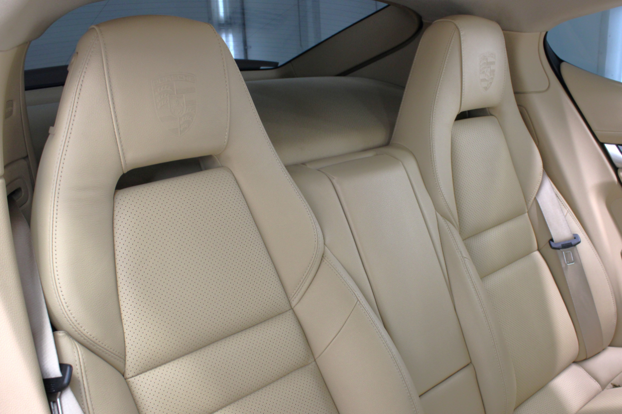 Porsche Panamera 4dr HB 2016