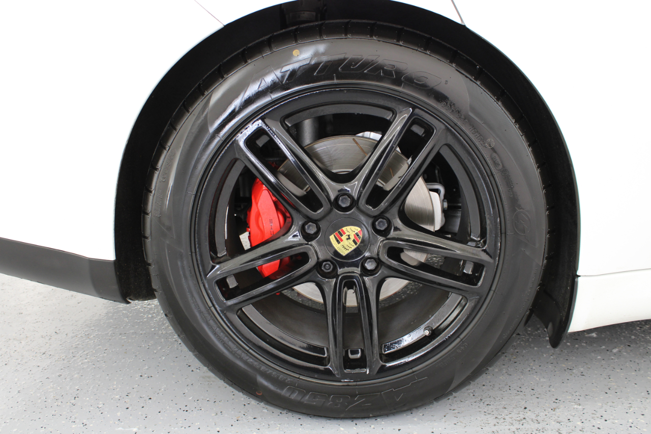 Porsche Panamera 4dr HB 2016