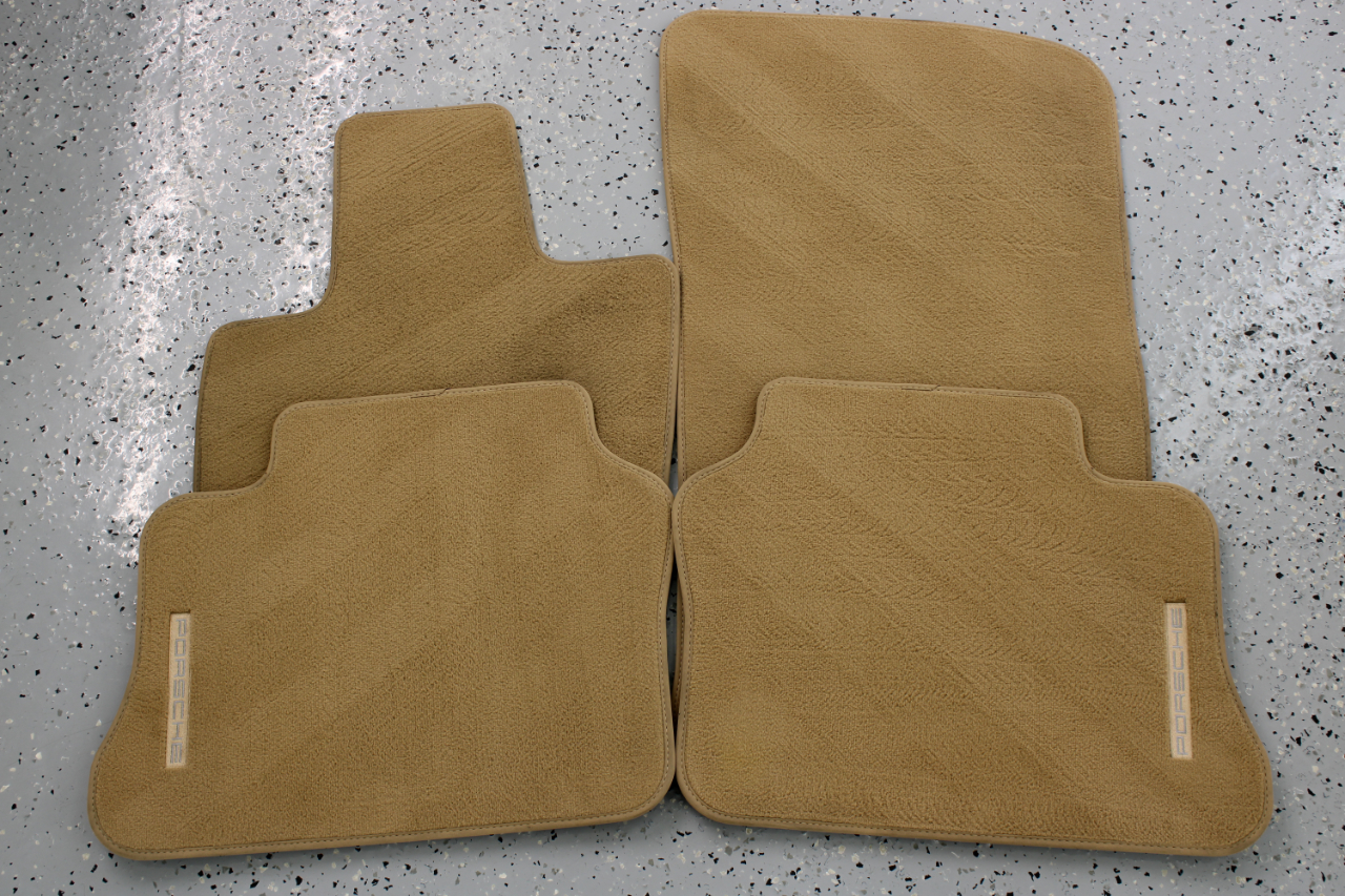 Porsche Panamera 4dr HB 2016