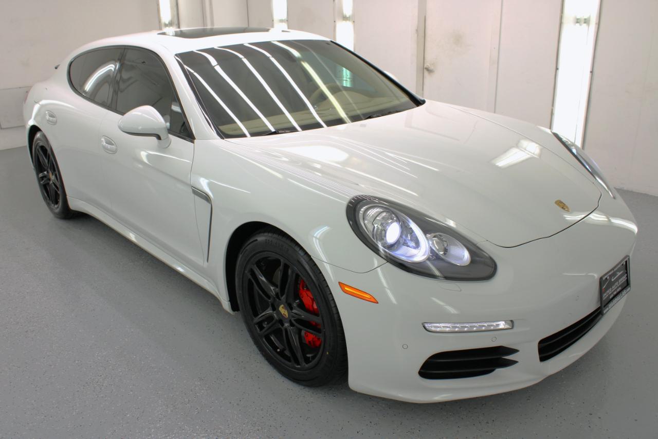 Porsche Panamera 4dr HB 2016