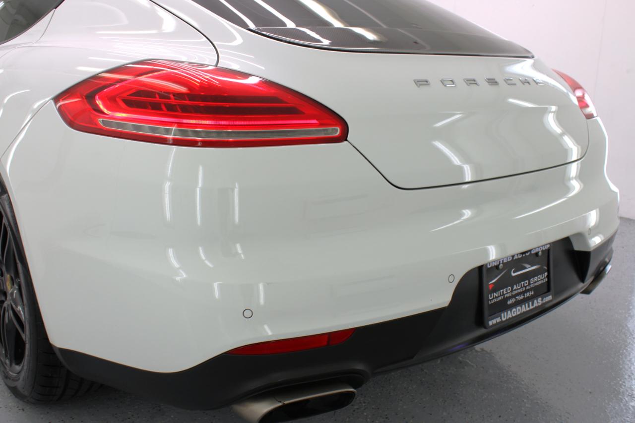 Porsche Panamera 4dr HB 2016