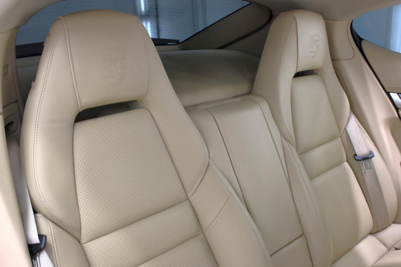 Porsche Panamera 4dr HB 2016