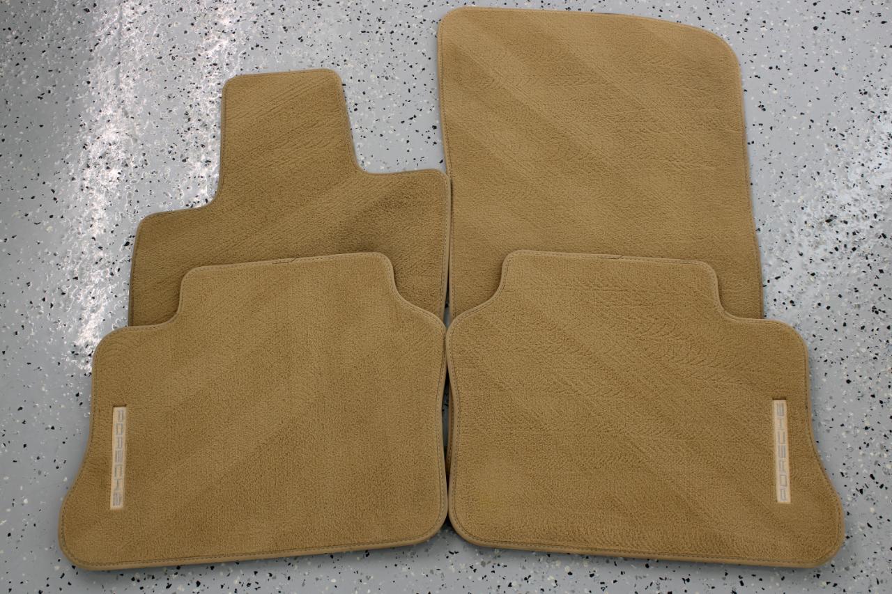 Porsche Panamera 4dr HB 2016