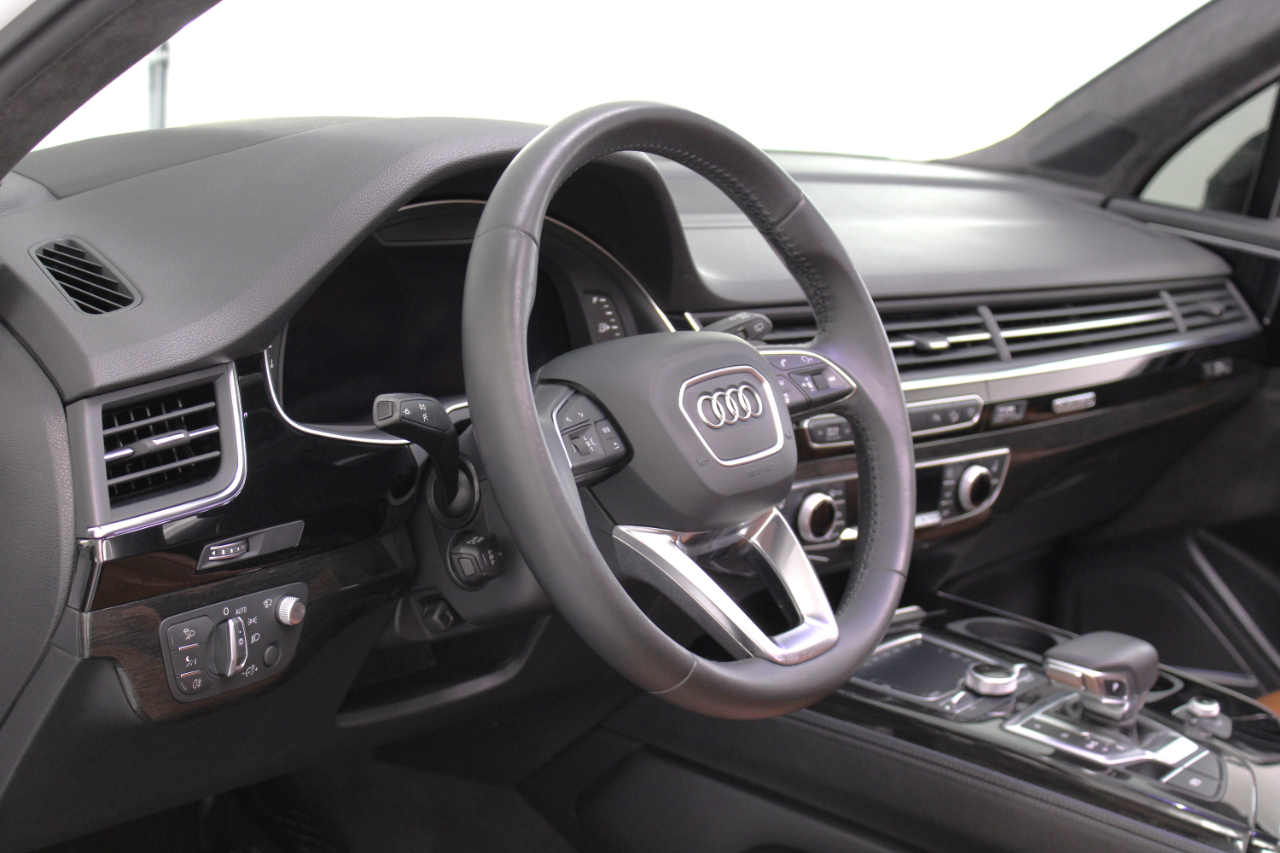 Audi Q7 3.0 TFSI Prestige 2018 Audi Q7 3.0 TFSI Prestige 2018