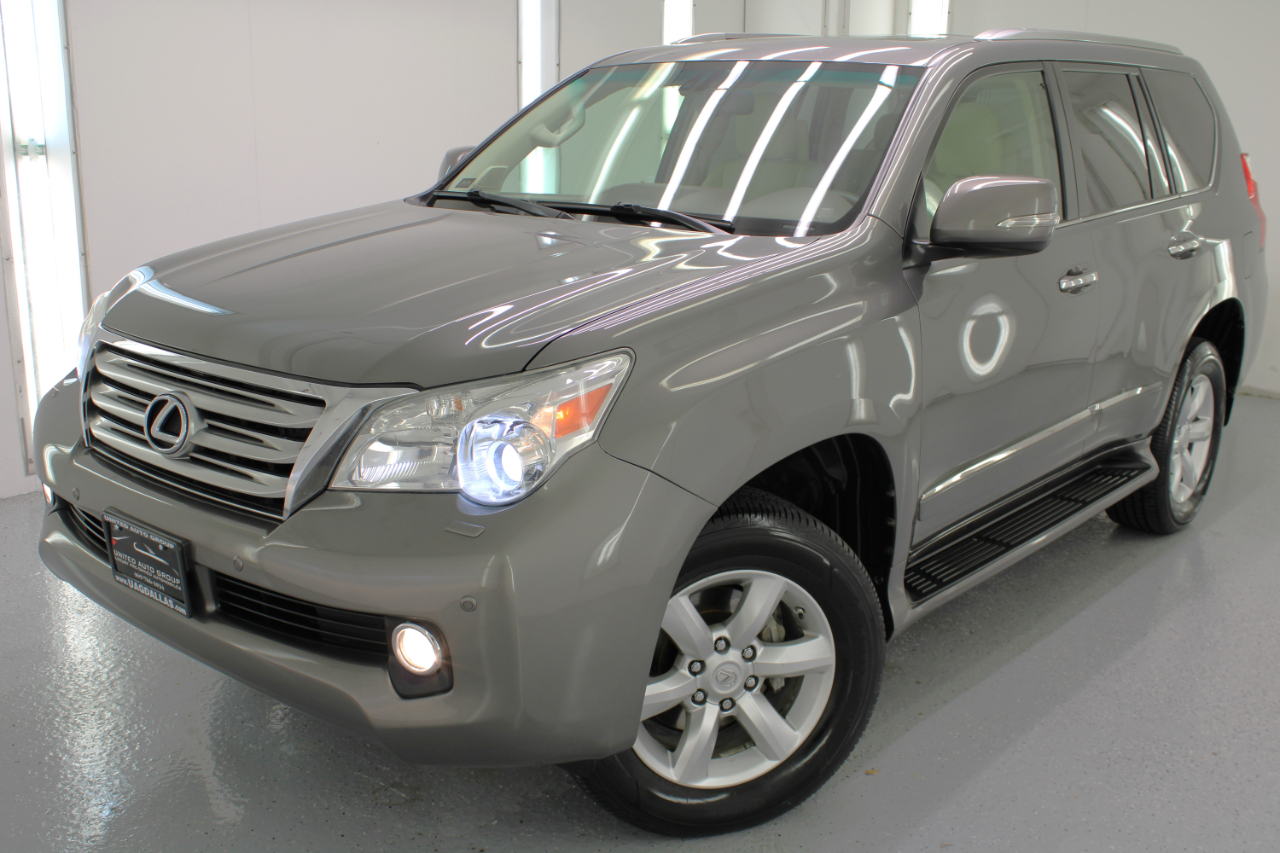 2011 Lexus GX 460 Luxury photo 2