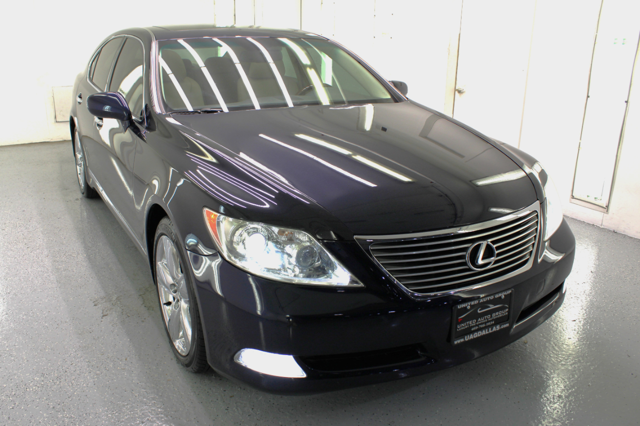 2008 Lexus LS 460 photo 11