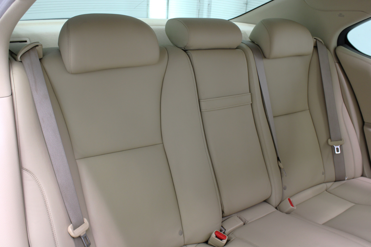 2008 Lexus LS 460 photo 40