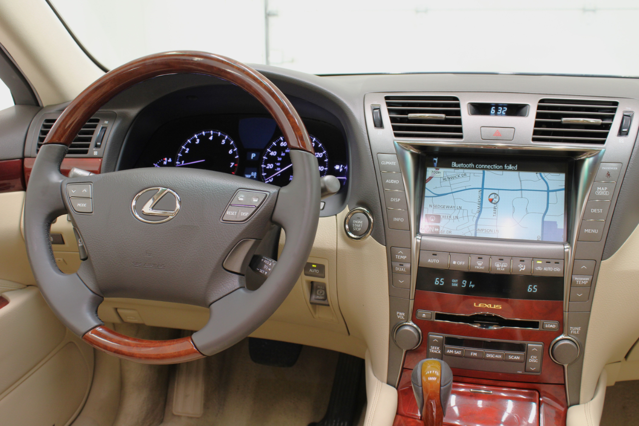 2008 Lexus LS 460 photo 50