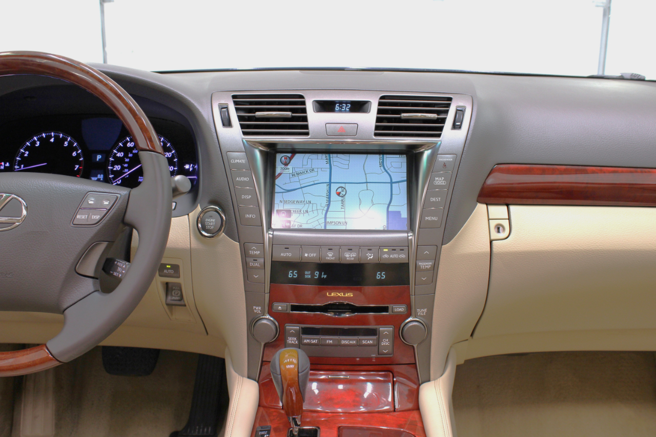 2008 Lexus LS 460 photo 51