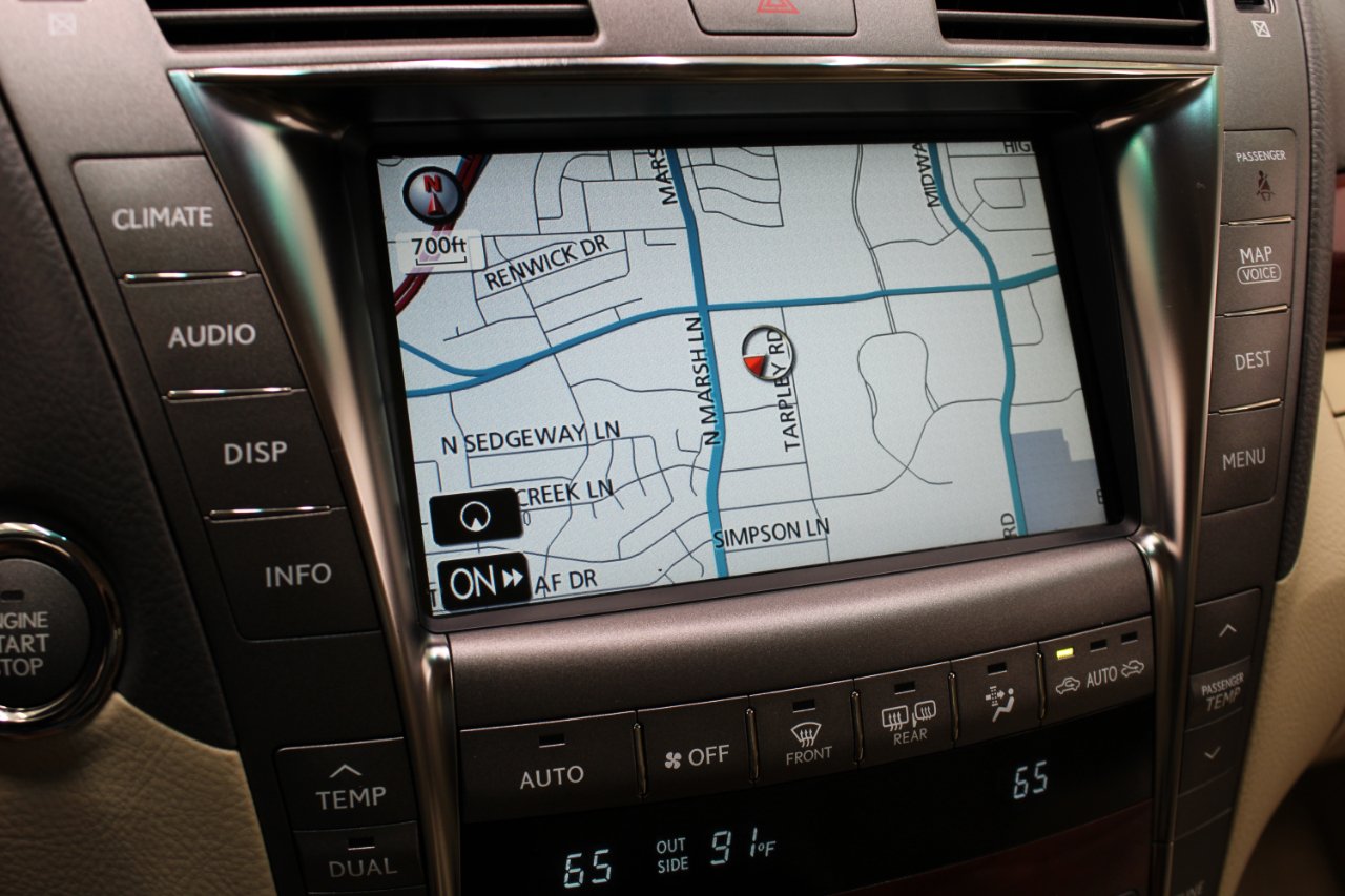 2008 Lexus LS 460 photo 55