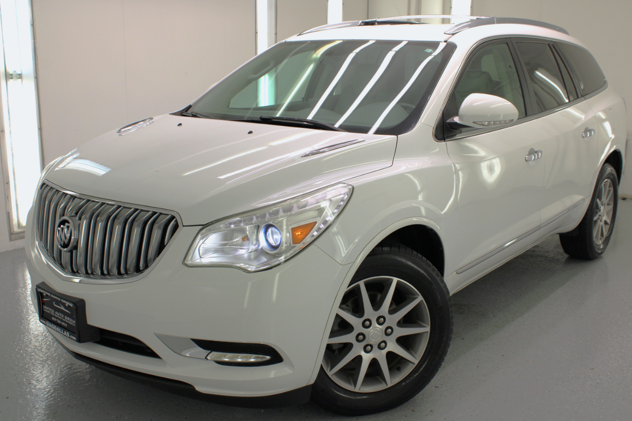 2017 Buick Enclave Leather photo 2