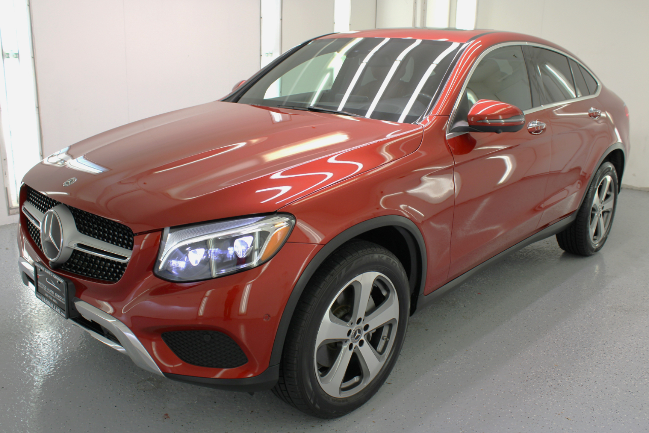 Mercedes-Benz GLC GLC 300 4MATIC Coupe 2018 Mercedes-Benz GLC GLC 300 4MATIC Coupe 2018