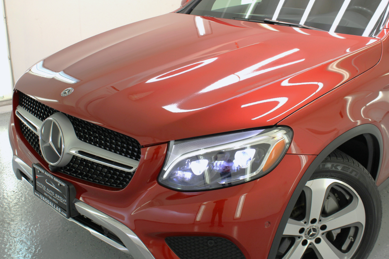 Mercedes-Benz GLC GLC 300 4MATIC Coupe 2018 Mercedes-Benz GLC GLC 300 4MATIC Coupe 2018