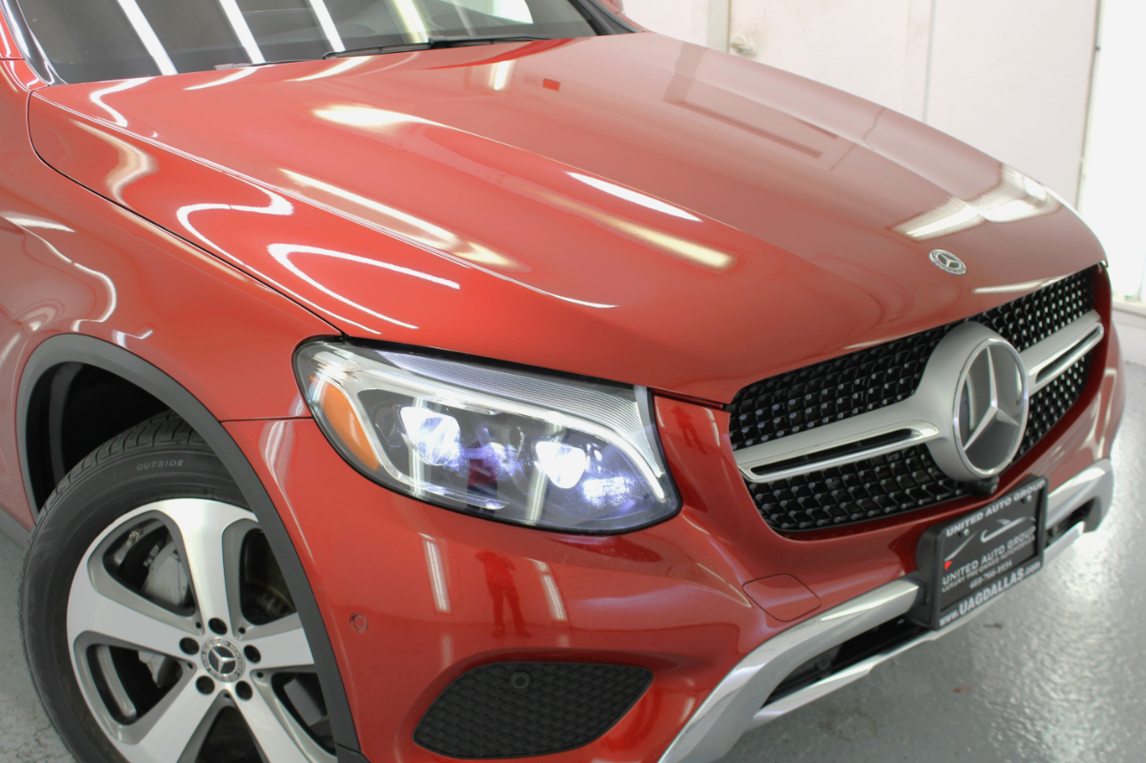 Mercedes-Benz GLC GLC 300 4MATIC Coupe 2018 Mercedes-Benz GLC GLC 300 4MATIC Coupe 2018