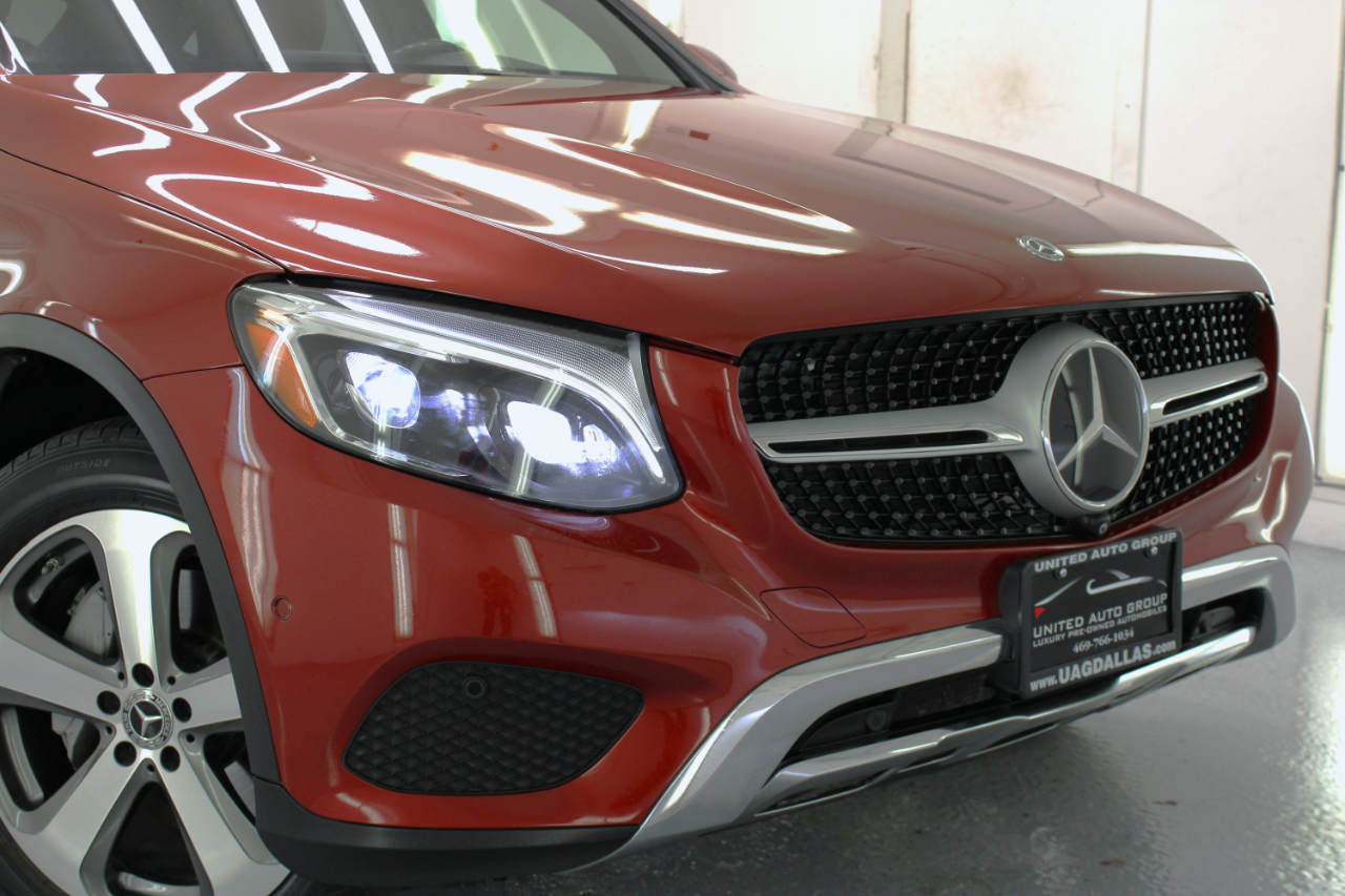 Mercedes-Benz GLC GLC 300 4MATIC Coupe 2018 Mercedes-Benz GLC GLC 300 4MATIC Coupe 2018