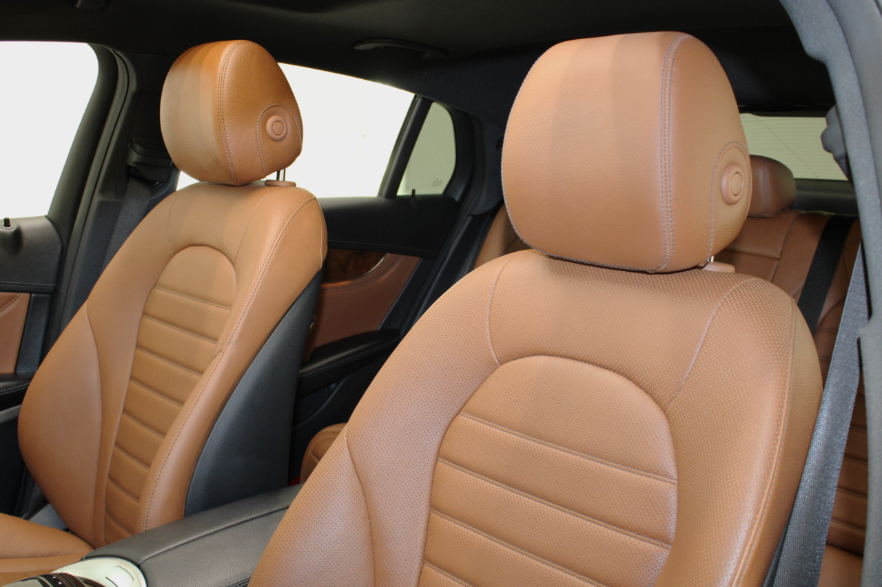 Mercedes-Benz GLC GLC 300 4MATIC Coupe 2018 Mercedes-Benz GLC GLC 300 4MATIC Coupe 2018