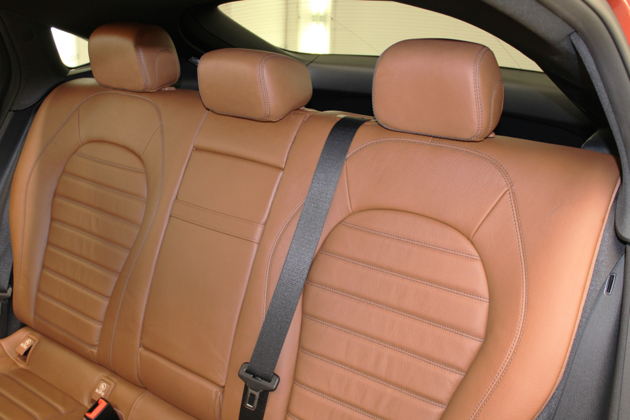 Mercedes-Benz GLC GLC 300 4MATIC Coupe 2018 Mercedes-Benz GLC GLC 300 4MATIC Coupe 2018