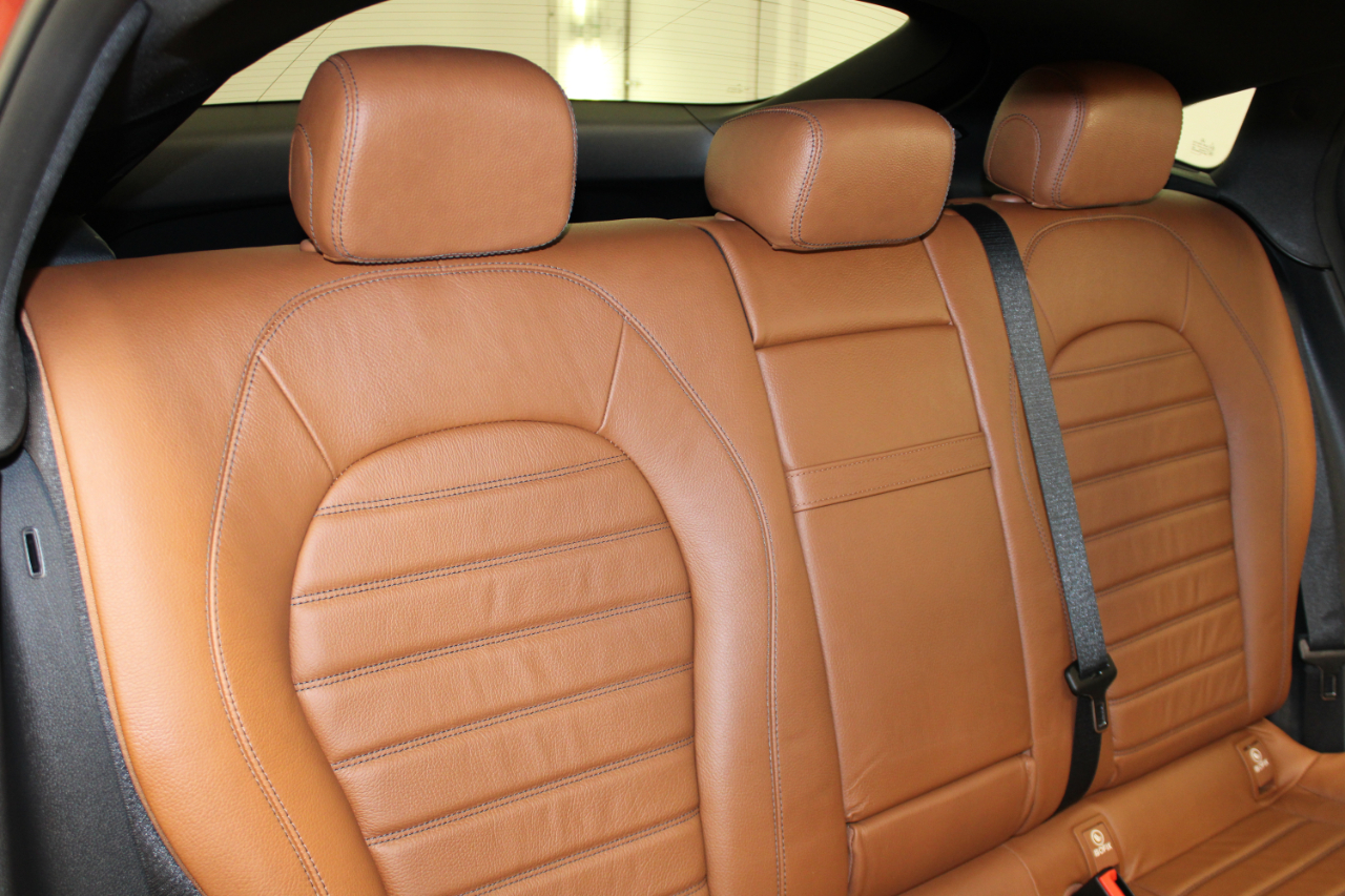 Mercedes-Benz GLC GLC 300 4MATIC Coupe 2018 Mercedes-Benz GLC GLC 300 4MATIC Coupe 2018