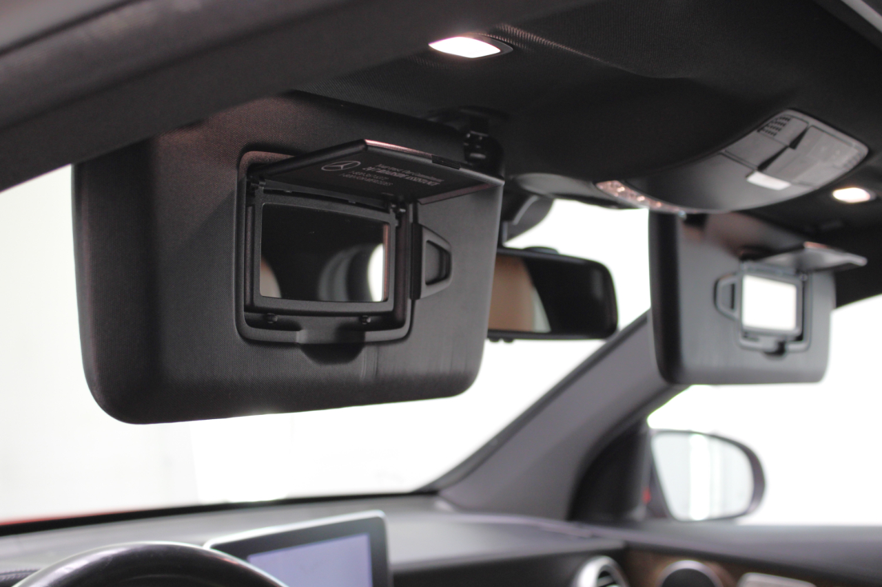 Mercedes-Benz GLC GLC 300 4MATIC Coupe 2018 Mercedes-Benz GLC GLC 300 4MATIC Coupe 2018