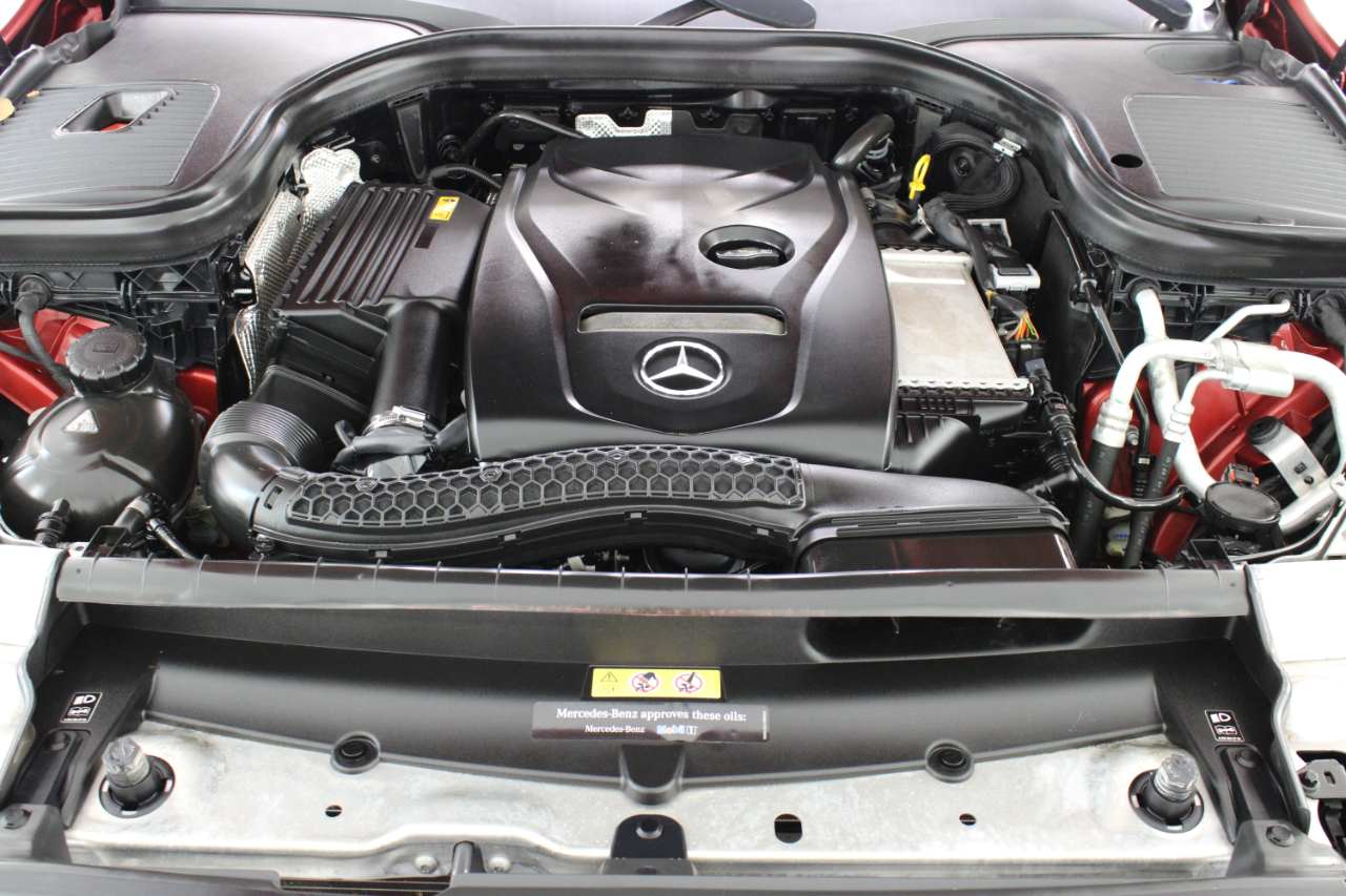 Mercedes-Benz GLC GLC 300 4MATIC Coupe 2018 Mercedes-Benz GLC GLC 300 4MATIC Coupe 2018