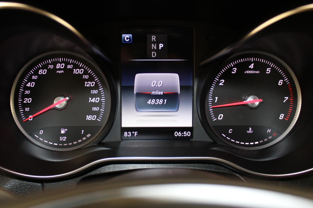 Mercedes-Benz GLC GLC 300 4MATIC Coupe 2018 Mercedes-Benz GLC GLC 300 4MATIC Coupe 2018