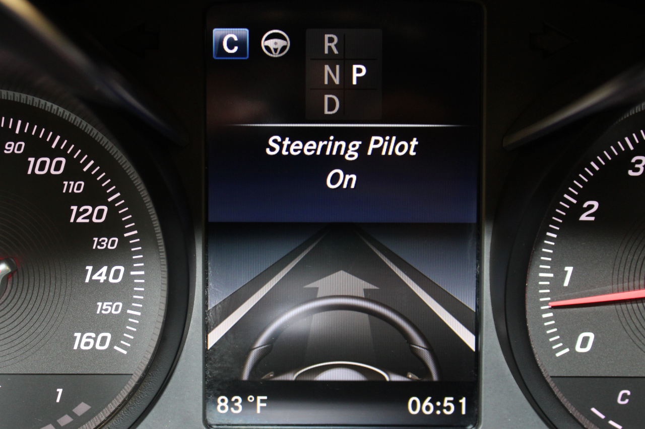 Mercedes-Benz GLC GLC 300 4MATIC Coupe 2018 Mercedes-Benz GLC GLC 300 4MATIC Coupe 2018