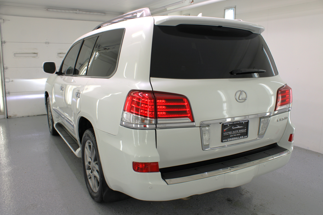 Lexus LX 570 4WD 4dr 2014 Lexus LX 570 4WD 4dr 2014