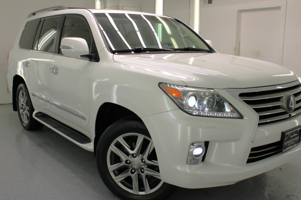 Lexus LX 570 4WD 4dr 2014 Lexus LX 570 4WD 4dr 2014