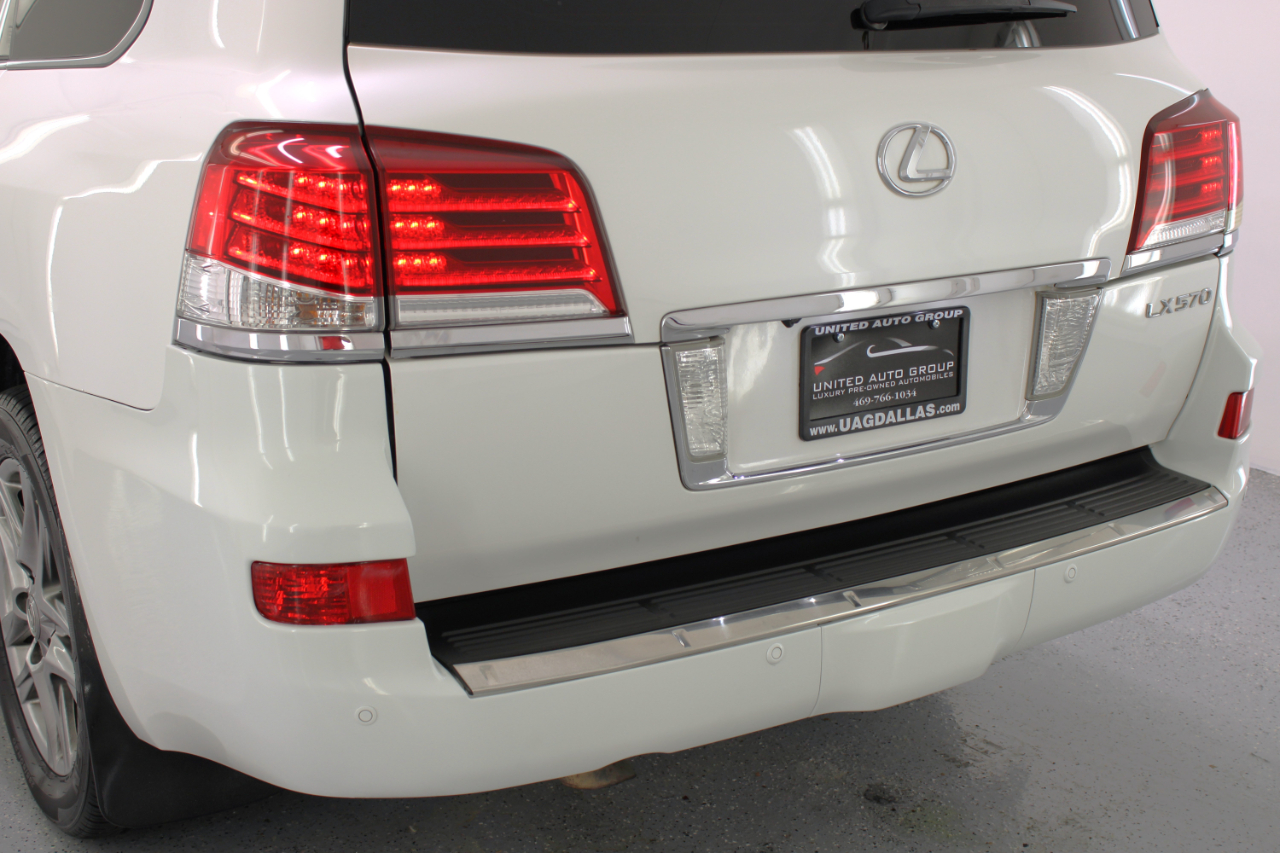 Lexus LX 570 4WD 4dr 2014 Lexus LX 570 4WD 4dr 2014