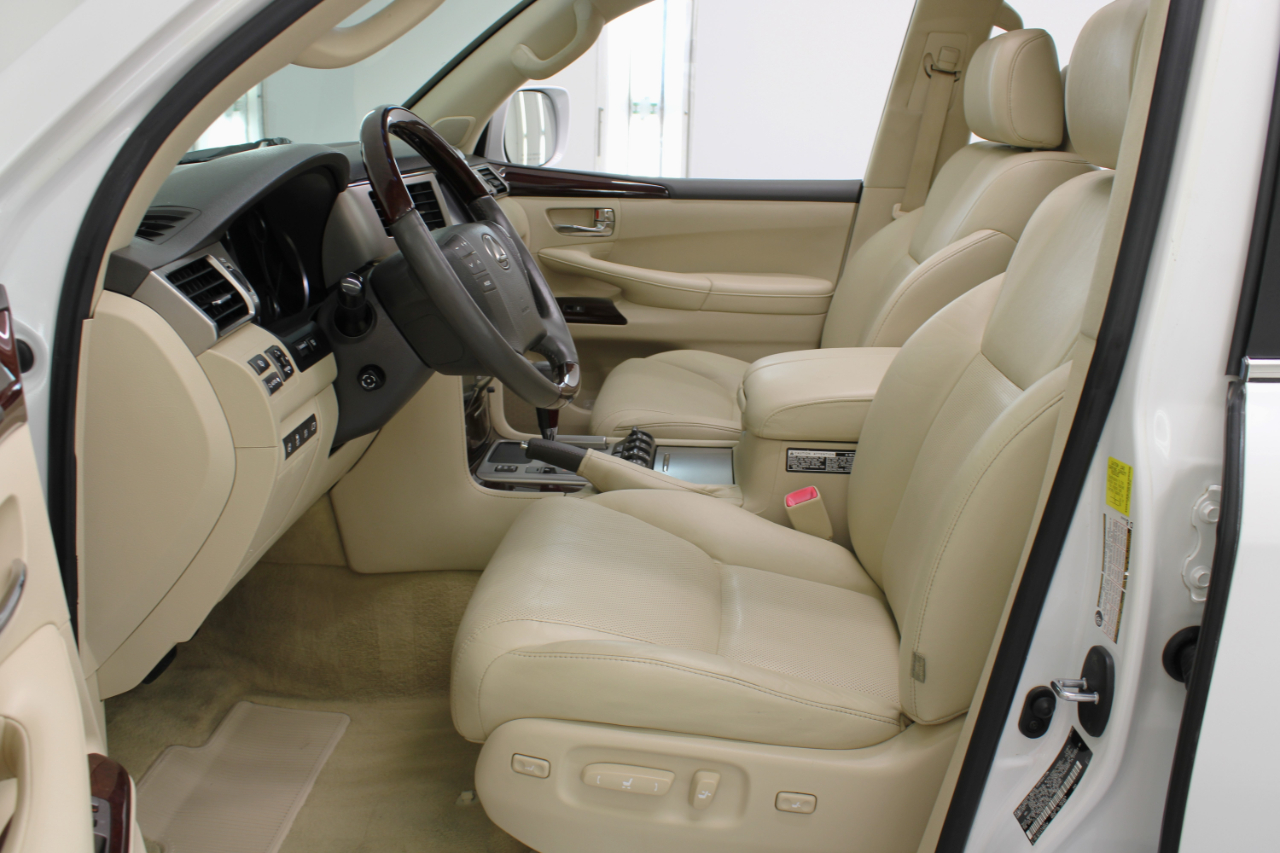 Lexus LX 570 4WD 4dr 2014 Lexus LX 570 4WD 4dr 2014